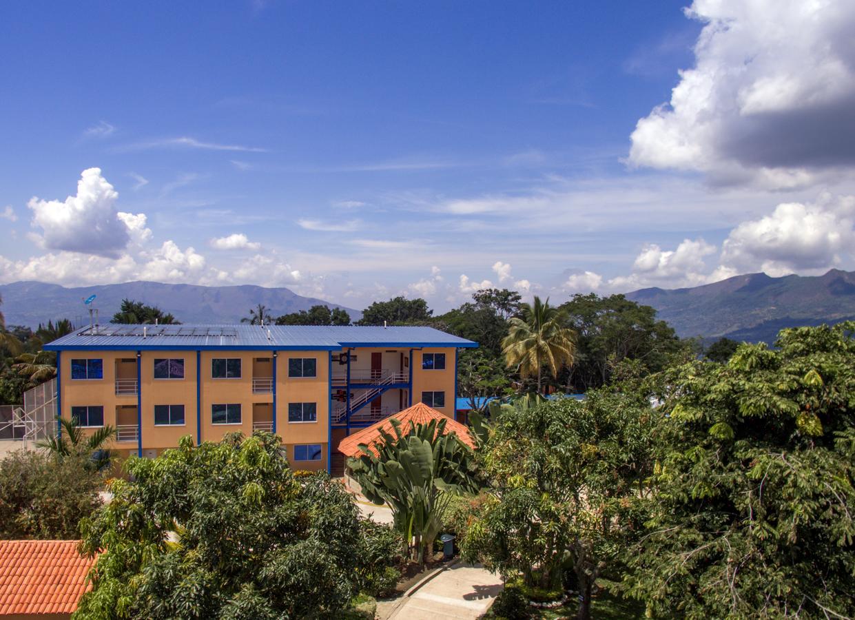 Hotel Chinauta Real Kültér fotó